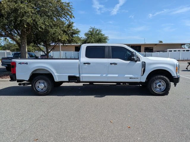 Used 2023 Oxford White Ford XL image 2