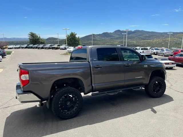 Used 2020 Magnetic Gray Metallic Toyota SR5 image 7
