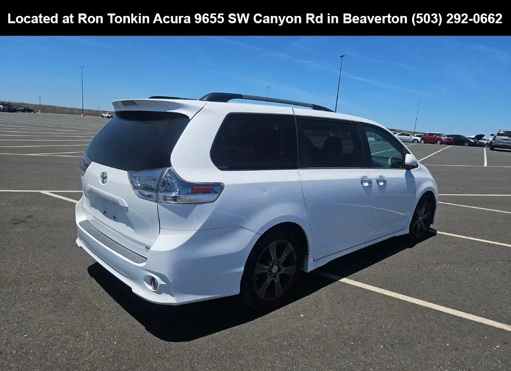 Used 2015 Super White Toyota SE image 4