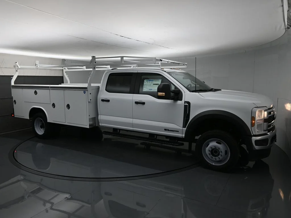 2026 Ford F-550 XL 4x4 Crew Cab 203-In DRW's photo