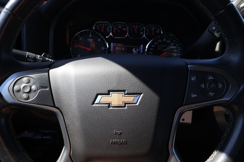 Used 2018 Silver Chevrolet LT image 21