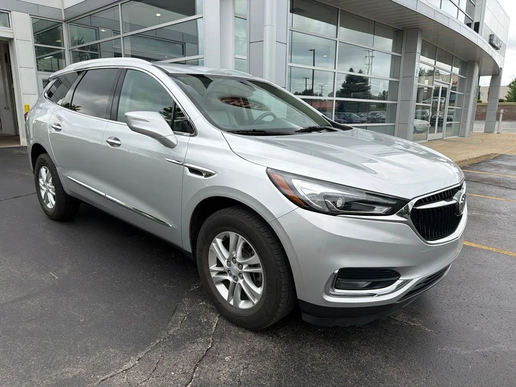 Used 2018 Quicksilver Metallic Buick Essence image 1