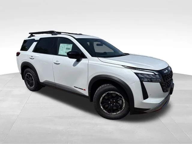 New 2026 Everest White Pearl TriCoat Nissan Rock Creek® image 1