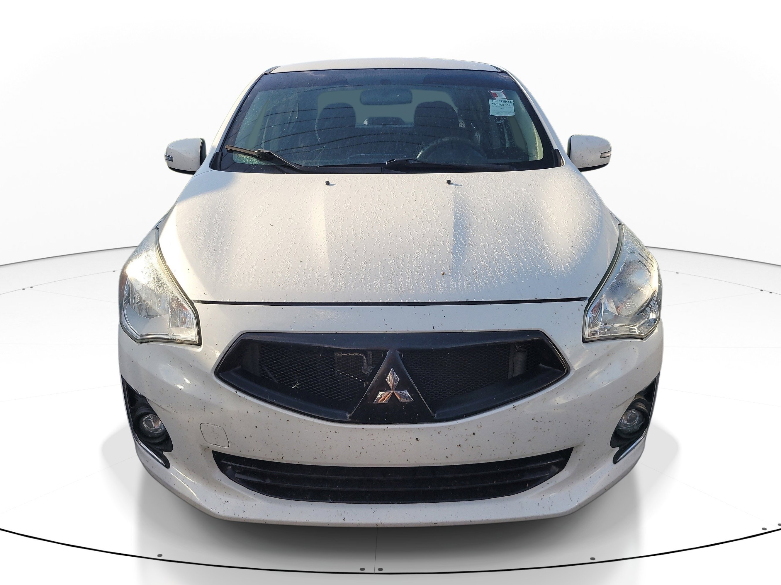 Used 2019  Mitsubishi SE image 2