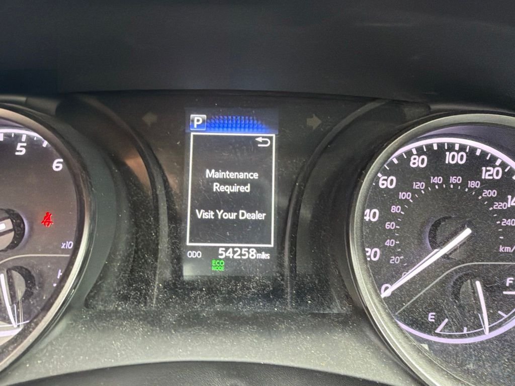 Used 2023 White Toyota SE image 14