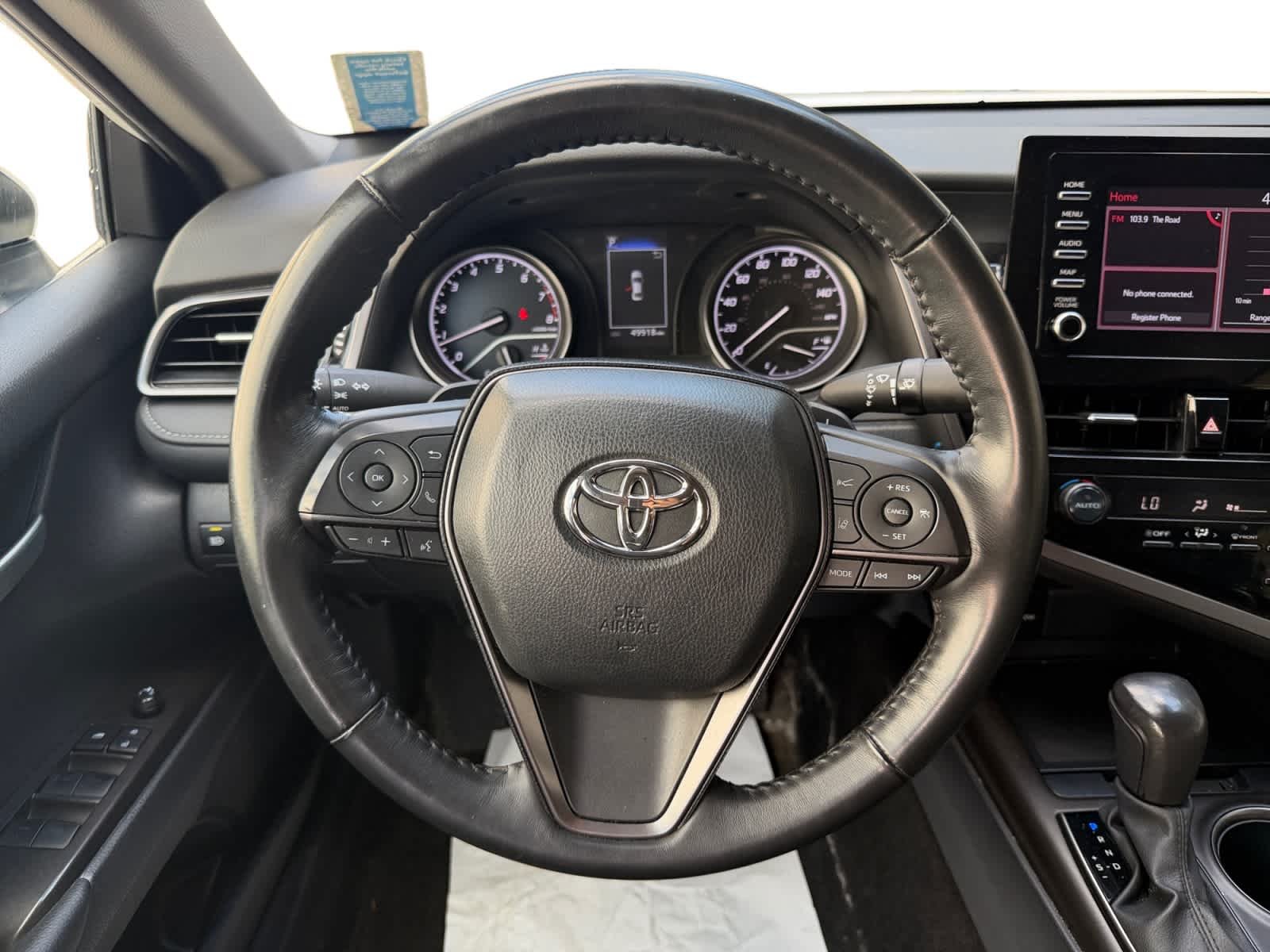 Used 2024 Ice Cap Toyota SE image 13