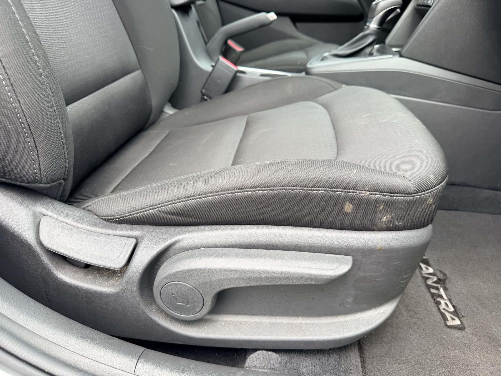 Used 2017 Silver Hyundai Value Edition image 9