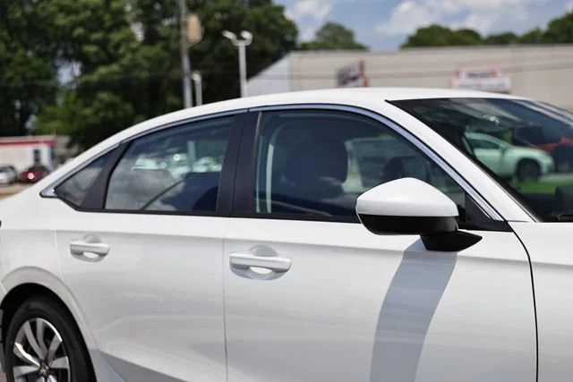 New 2026 Platinum White Pearl Honda LX image 18