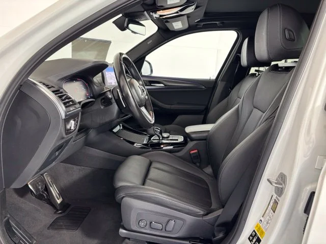 Used 2024 Alpine White BMW xDrive30i image 11
