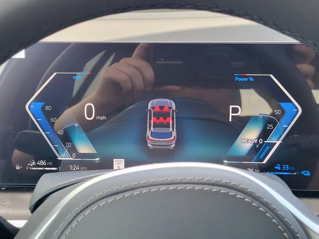 New 2026 Skyscraper Grey Metallic BMW xDrive50e image 30