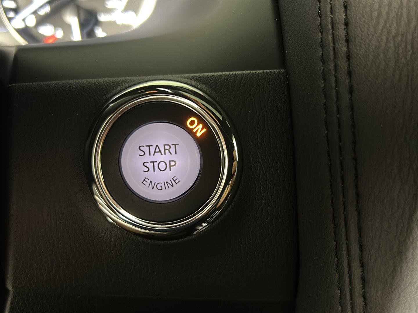 Used 2023 Gun Metallic Nissan SL image 27