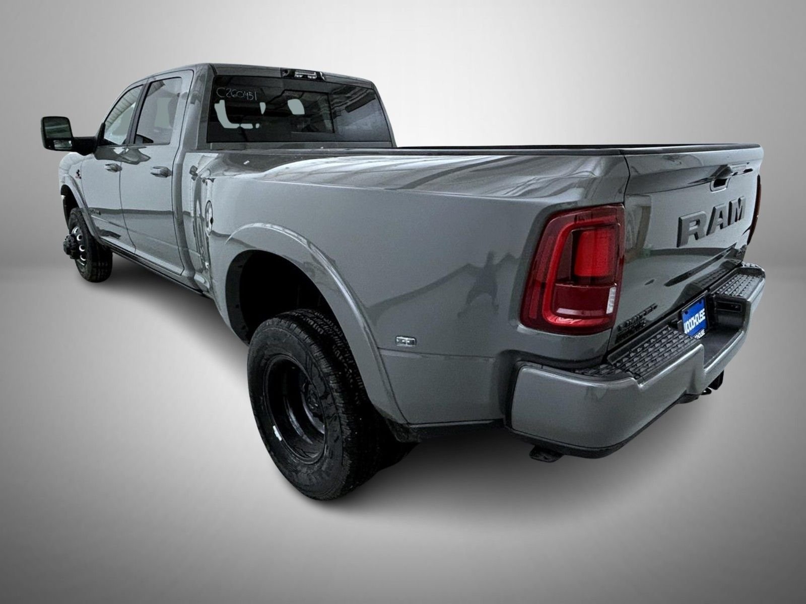 New 2026 Ceramic Gray Clear-Coat Exterior Paint RAM Limited image 7