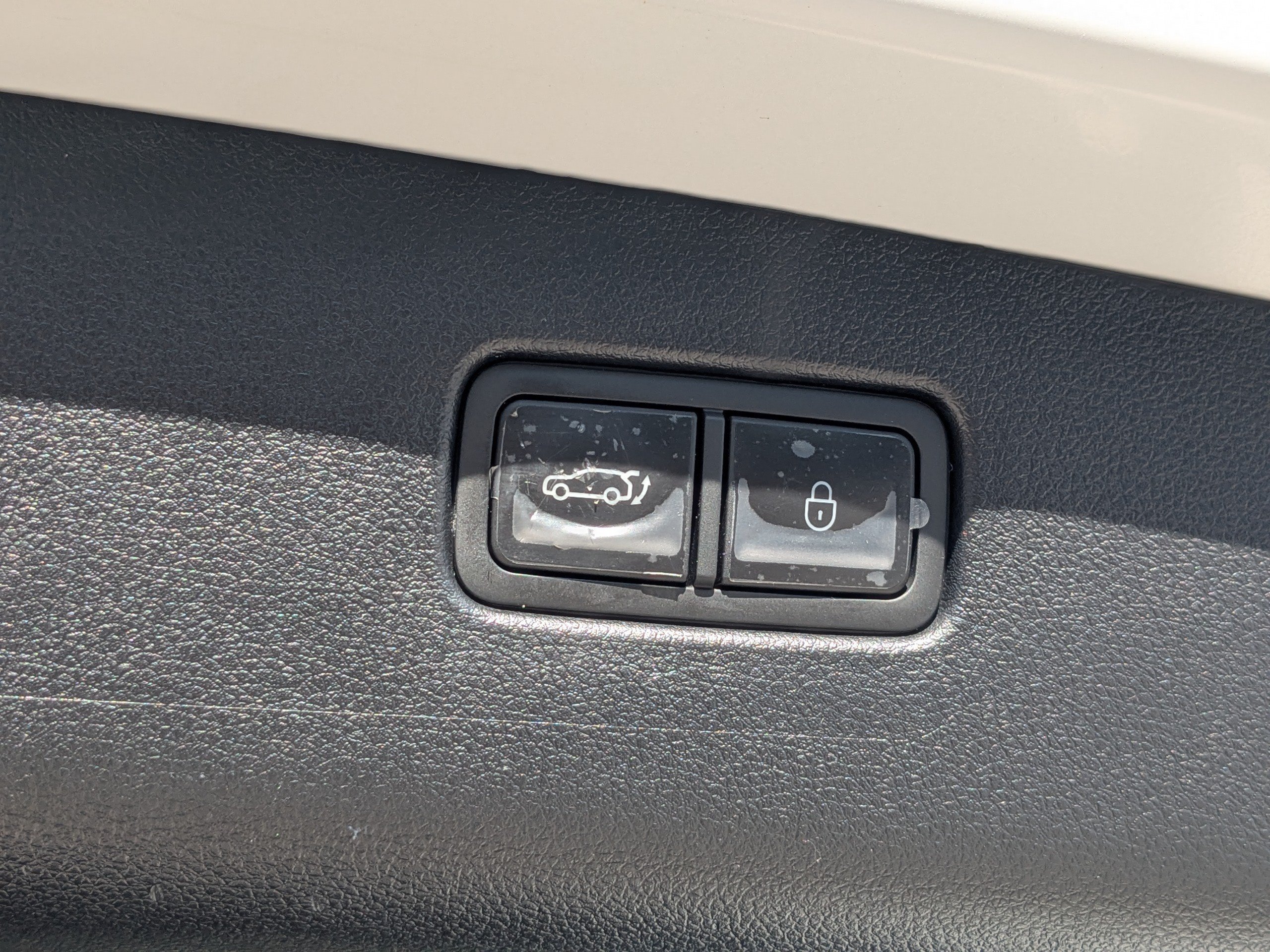 2026 GENESIS GV70 Standard - Photo 12
