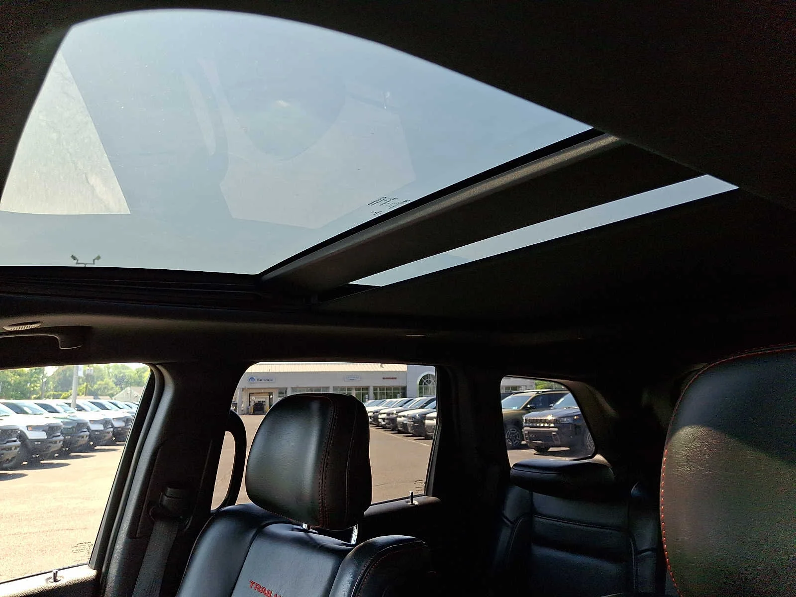 Used 2021 Sting Gray Clearcoat Jeep Trailhawk image 14