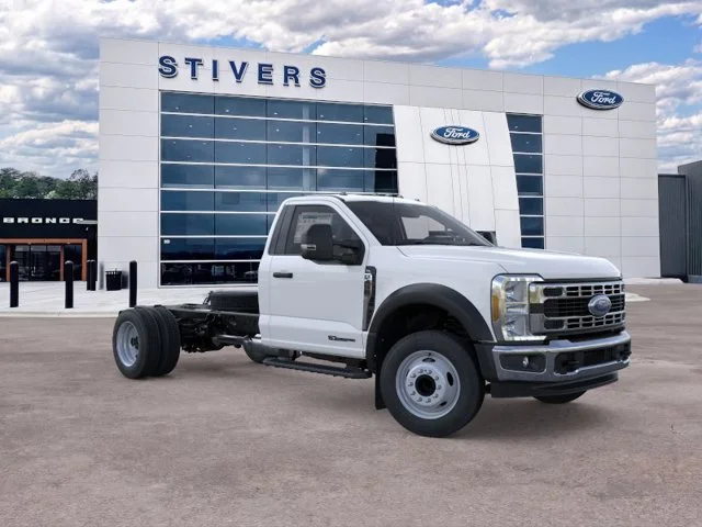 2026 Ford F-450 Super Duty Chassis Cab XL