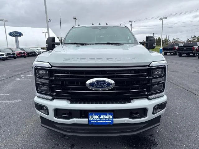 2026 Ford F-350 Super Duty Platinum - Photo 38