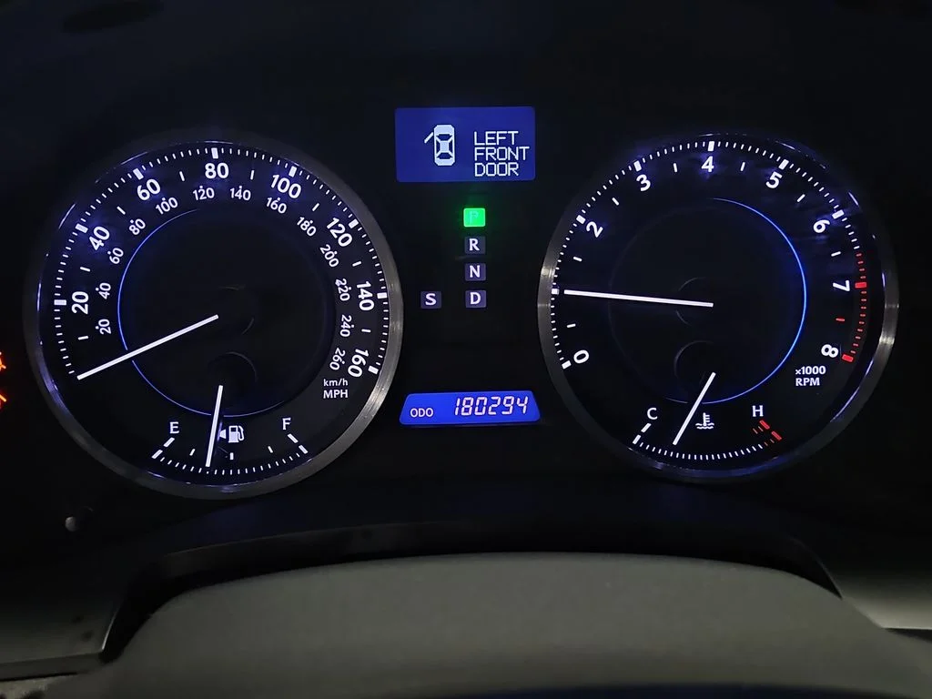 Used 2011 White Lexus 250 image 21
