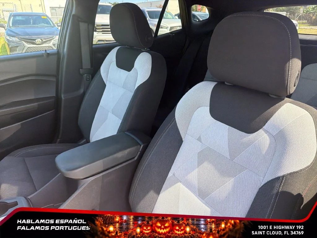 Used 2024 Mosaic Black Metallic Chevrolet 1RS image 24
