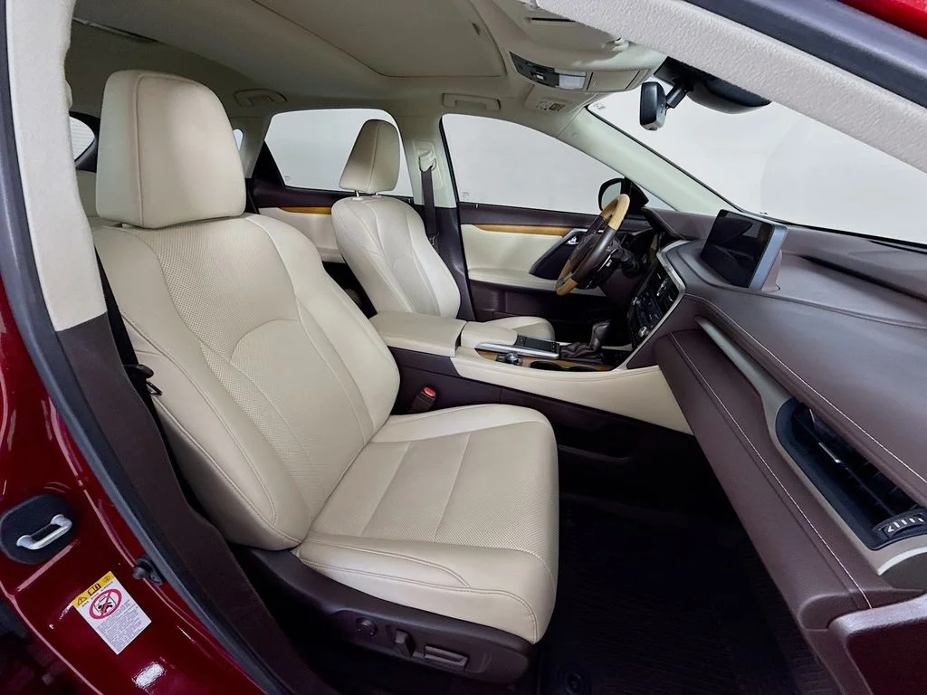 Used 2020 Red Lexus 350 image 29