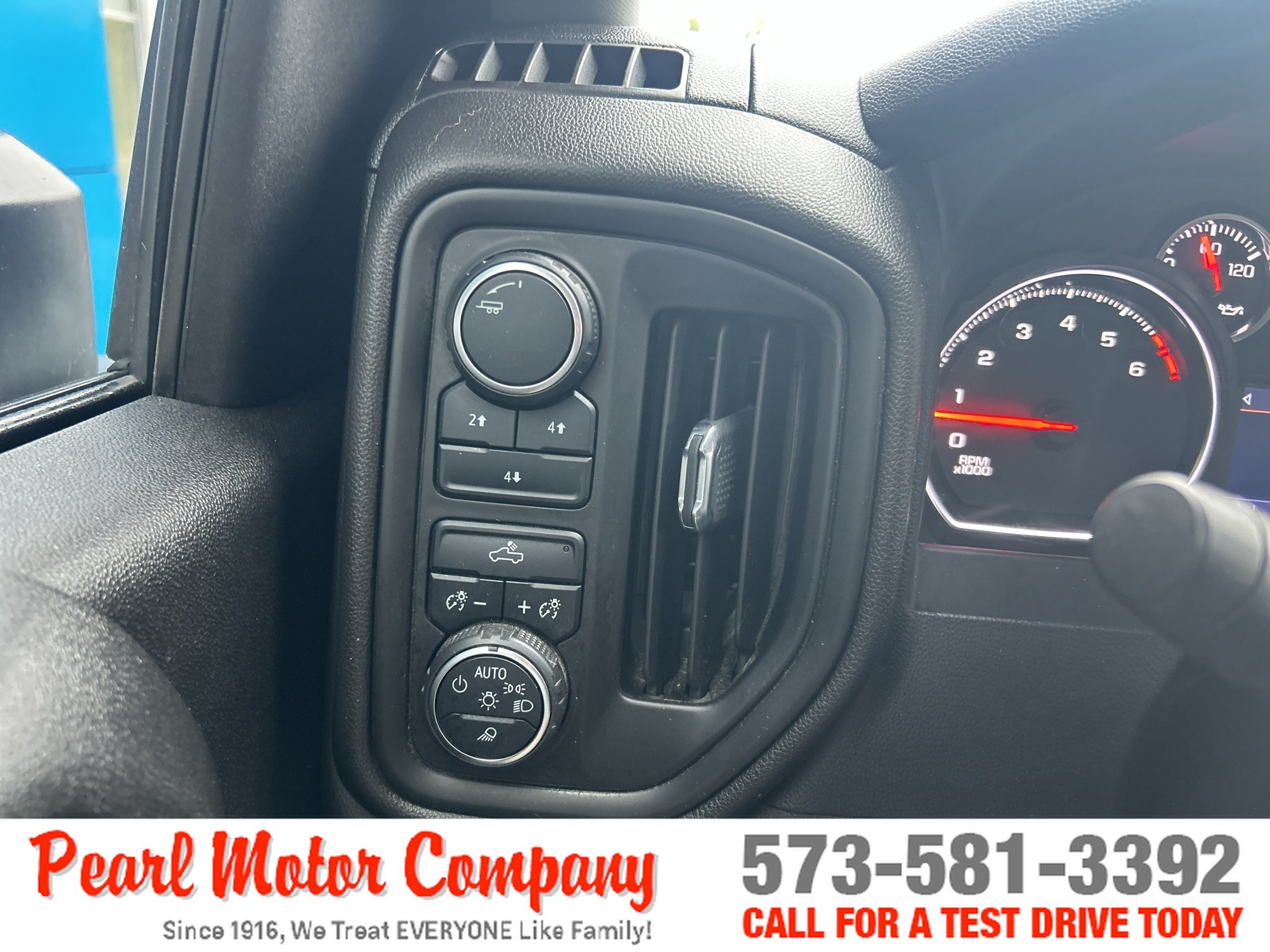 2022 Chevrolet Silverado 2500HD Custom - Photo 14