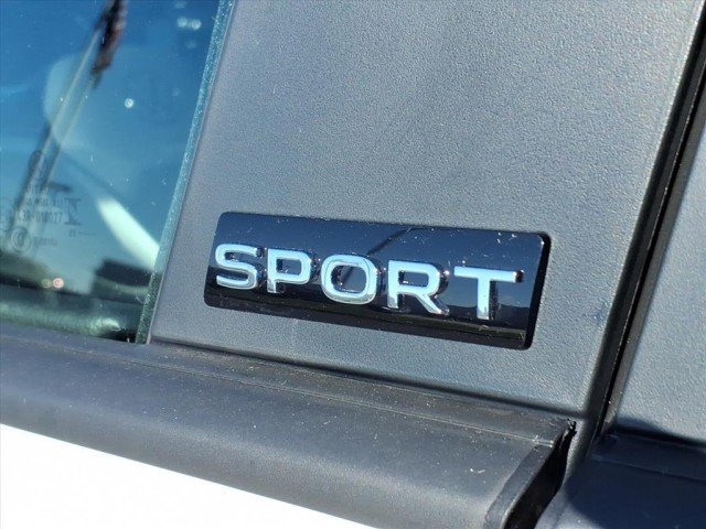 2026 Volkswagen Jetta Sport - Photo 11