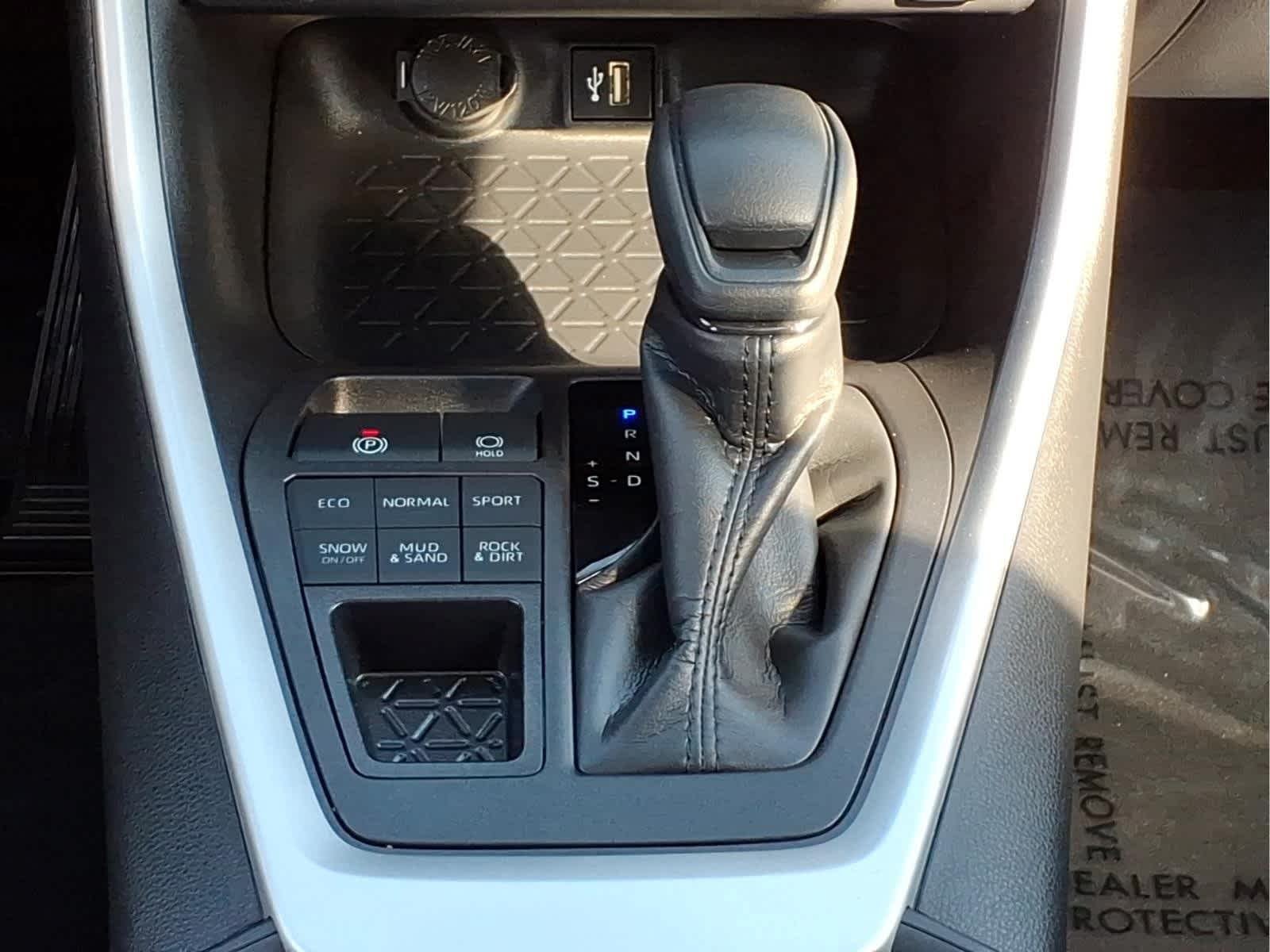 Used 2025 Blueprint Toyota XLE image 27