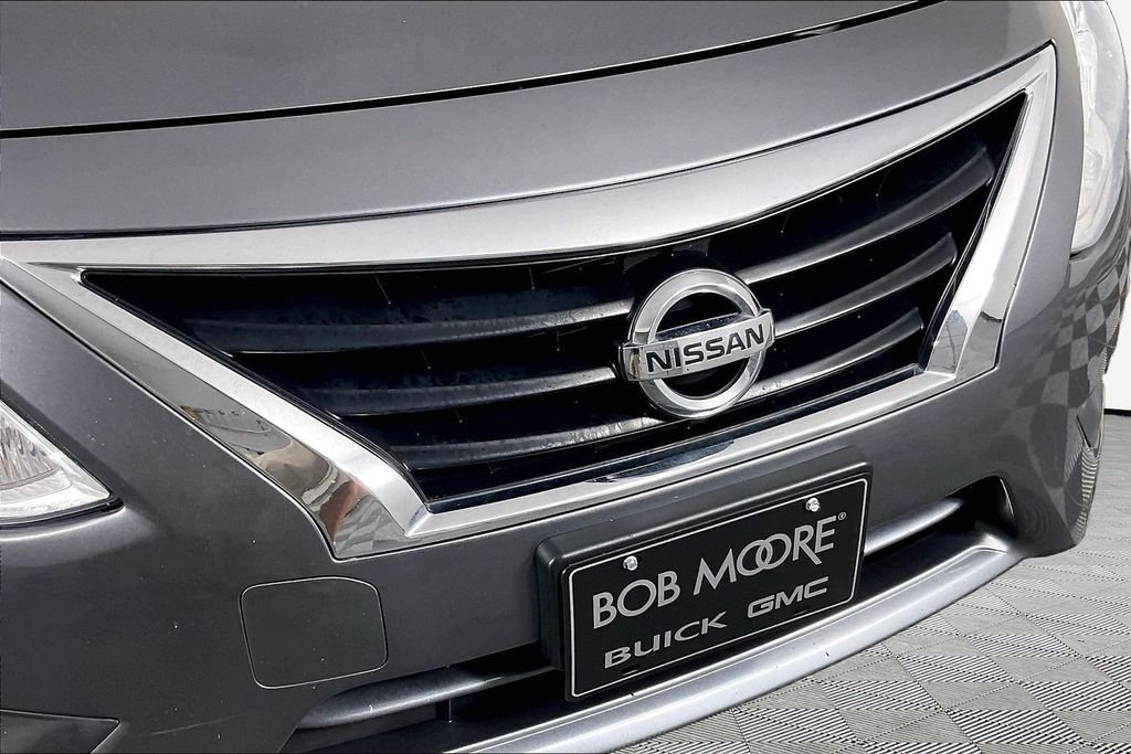 2017 Nissan Versa Sedan SV - Photo 27