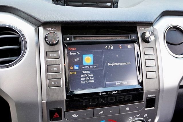 Used 2014  Toyota SR5 image 23