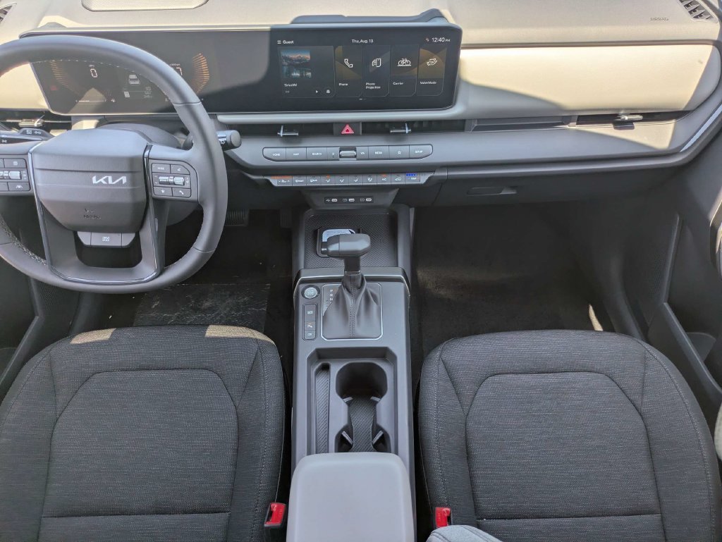 New 2027 Iceberg Green Kia S image 18