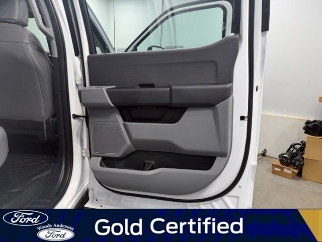 Certified Used 2024 Oxford White Ford XL image 25