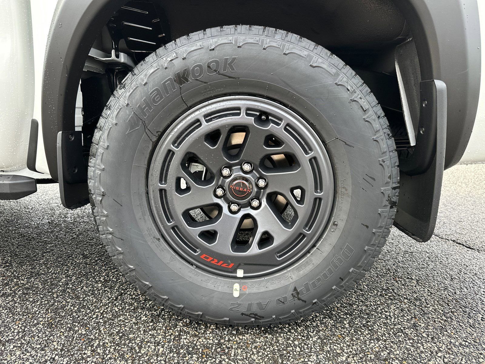New 2026 White Nissan PRO-X image 19