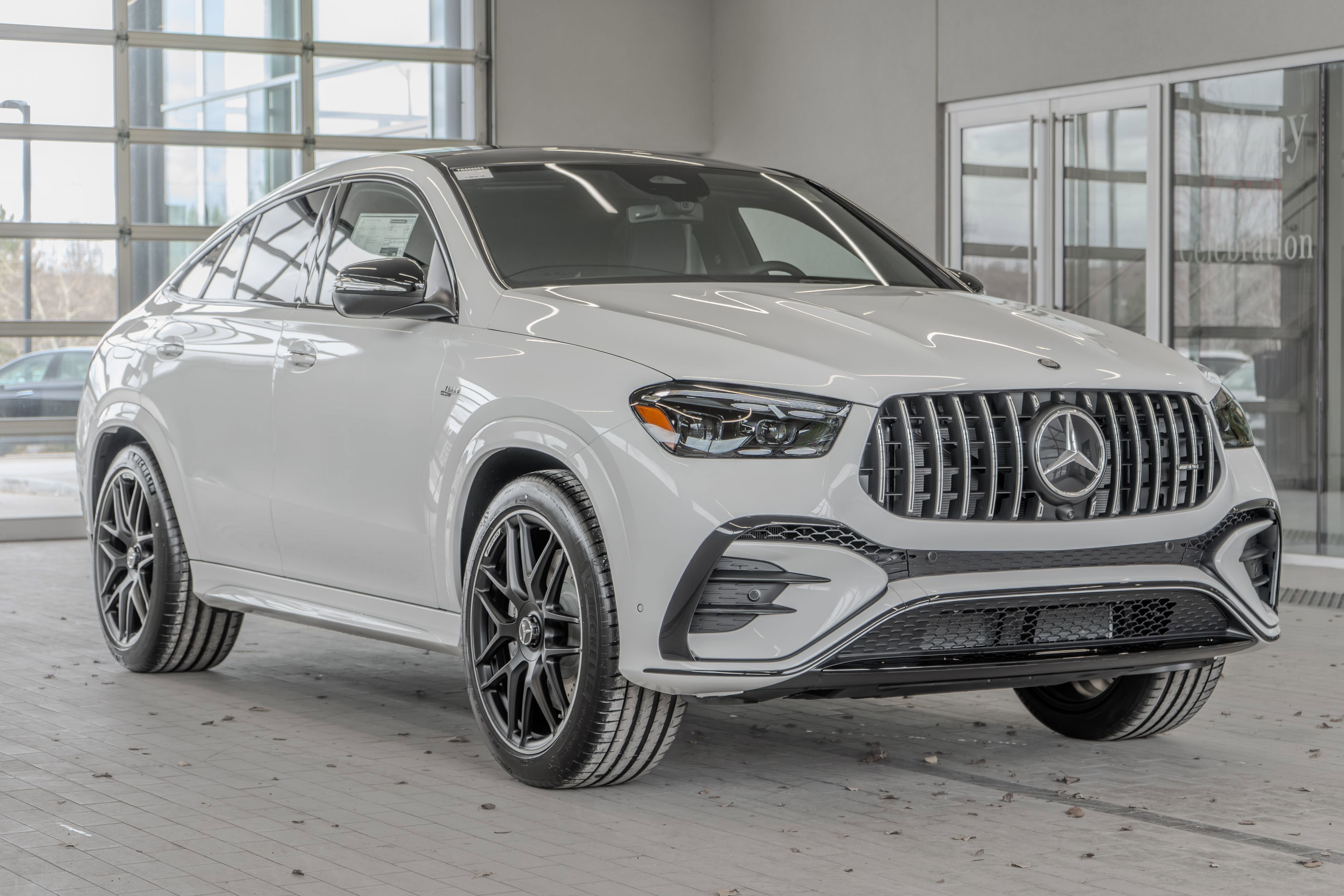 New 2026 MANUFAKTUR Moonlight White Metallic Mercedes-Benz GLE 53 AMG® image 57