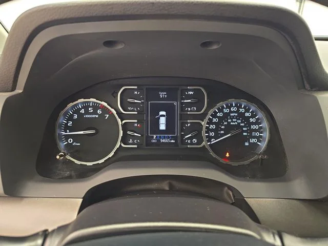 Used 2018 Quicksand Toyota SR5 image 30