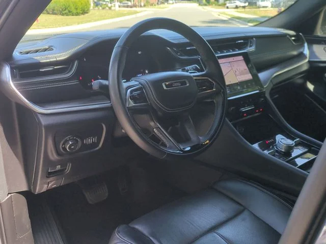 Used 2022 Gray Jeep Overland image 29