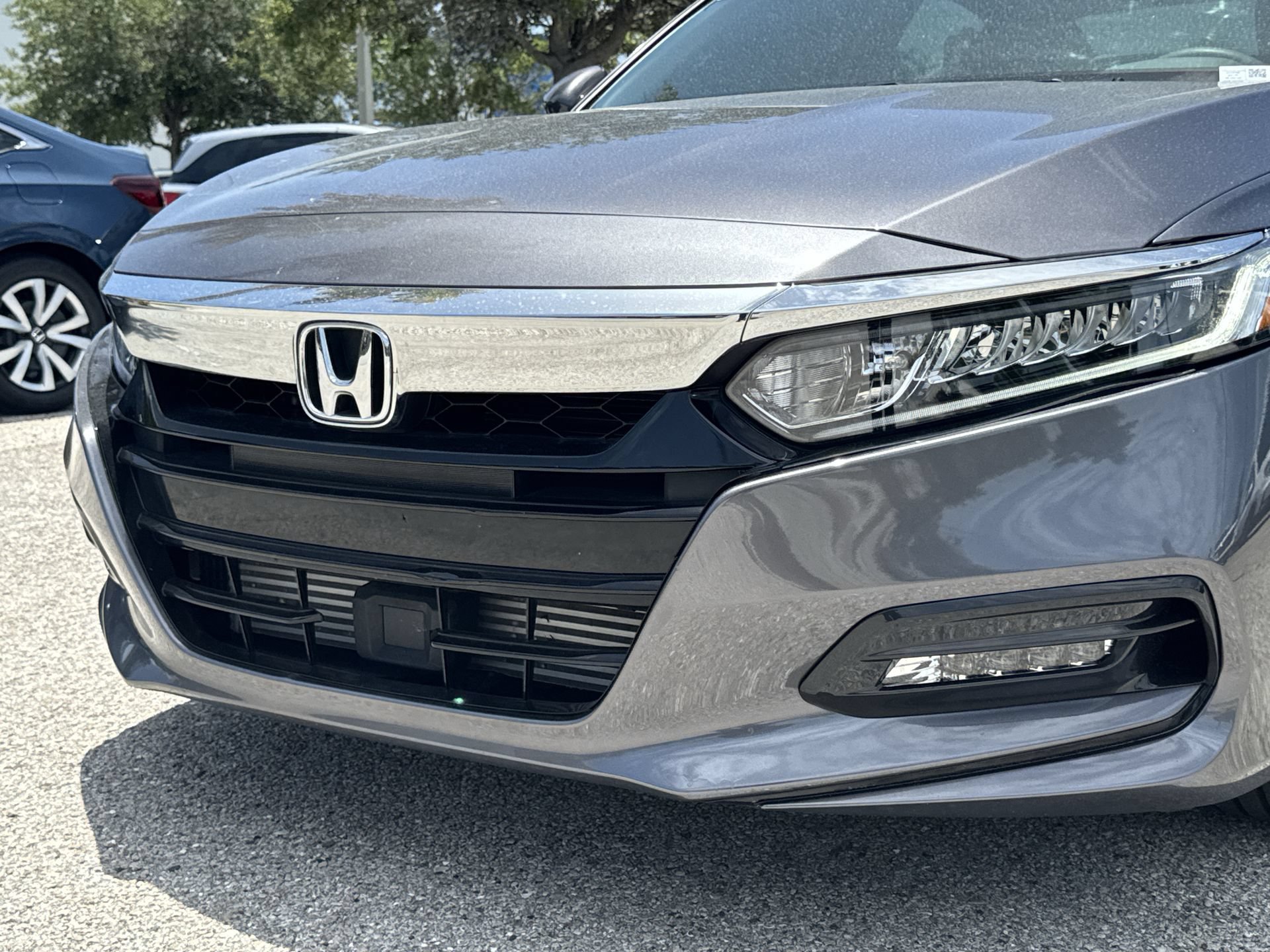 Used 2018 Modern Steel Metallic Honda EX 1.5T image 11