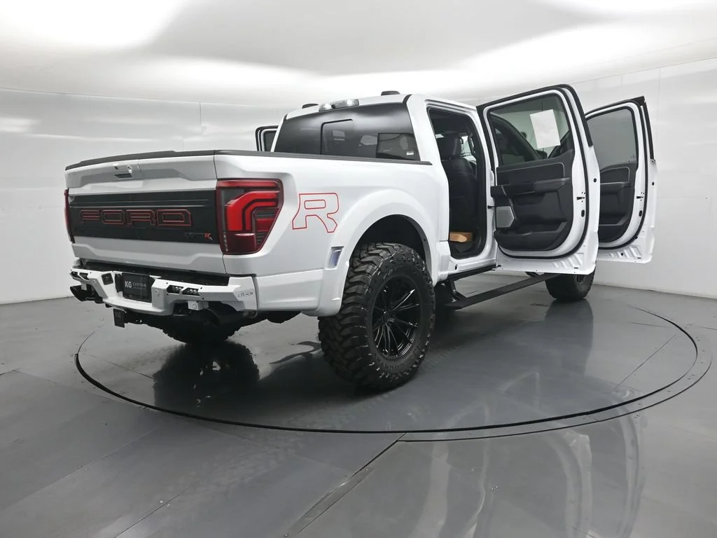 New 2026 Oxford White Ford Raptor image 4