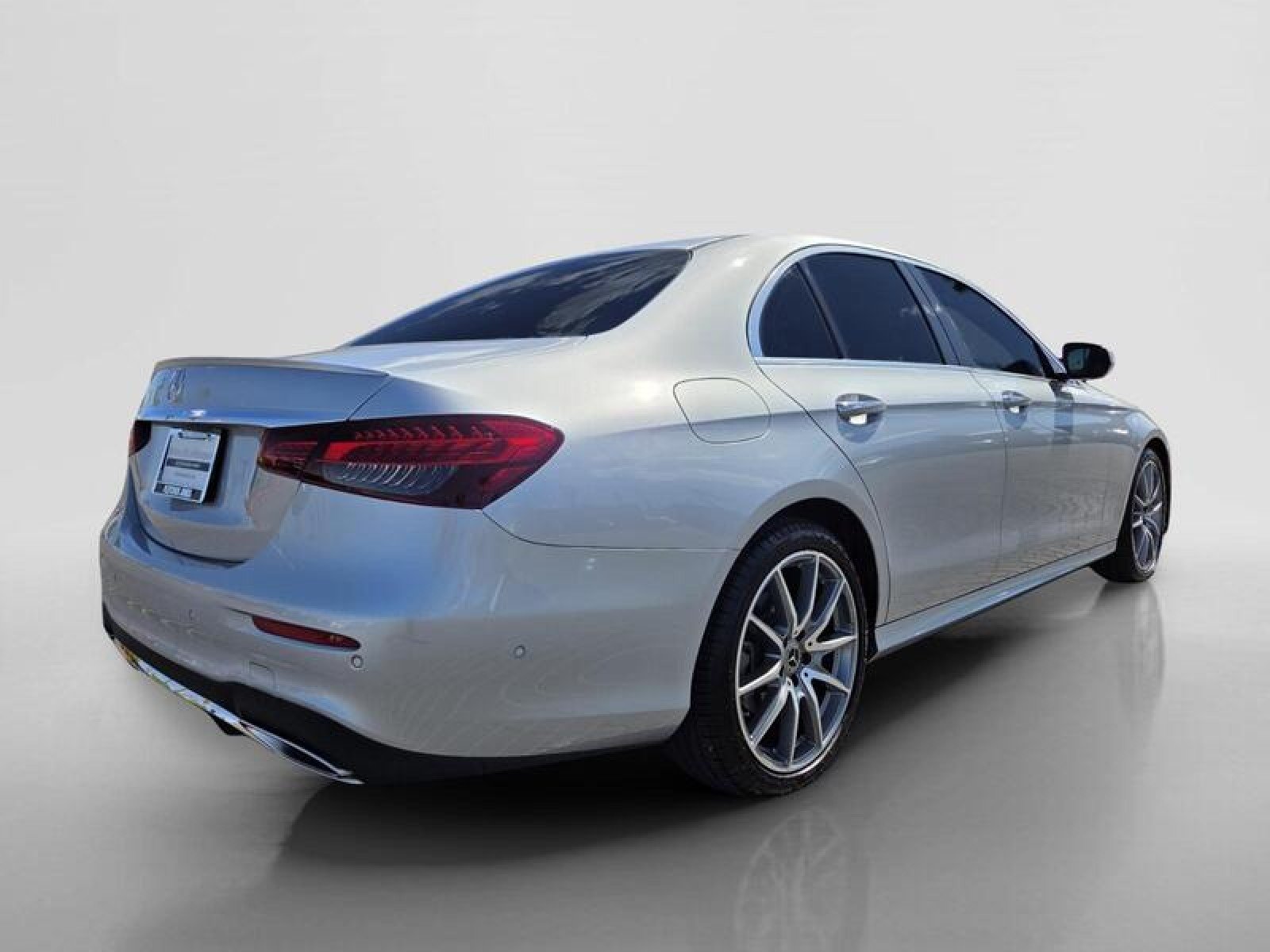 Certified Used 2023 Cirrus Silver Metallic Mercedes-Benz E 350 image 5