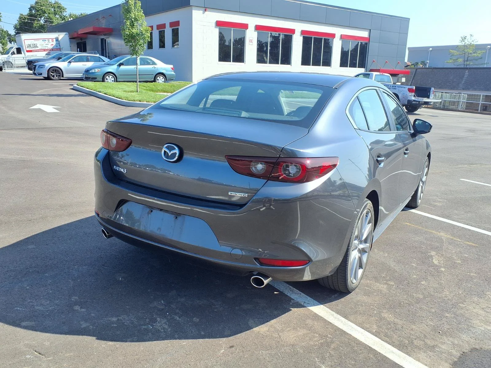 Used 2023 Machine Gray Metallic Mazda 2.5 S Select image 4