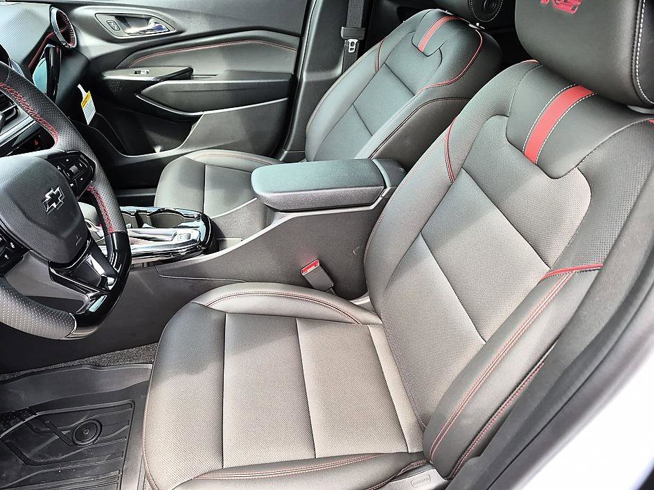 2026 Chevrolet Trax RS - Photo 15