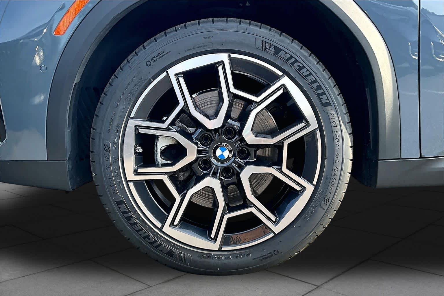 2025 BMW X2 9