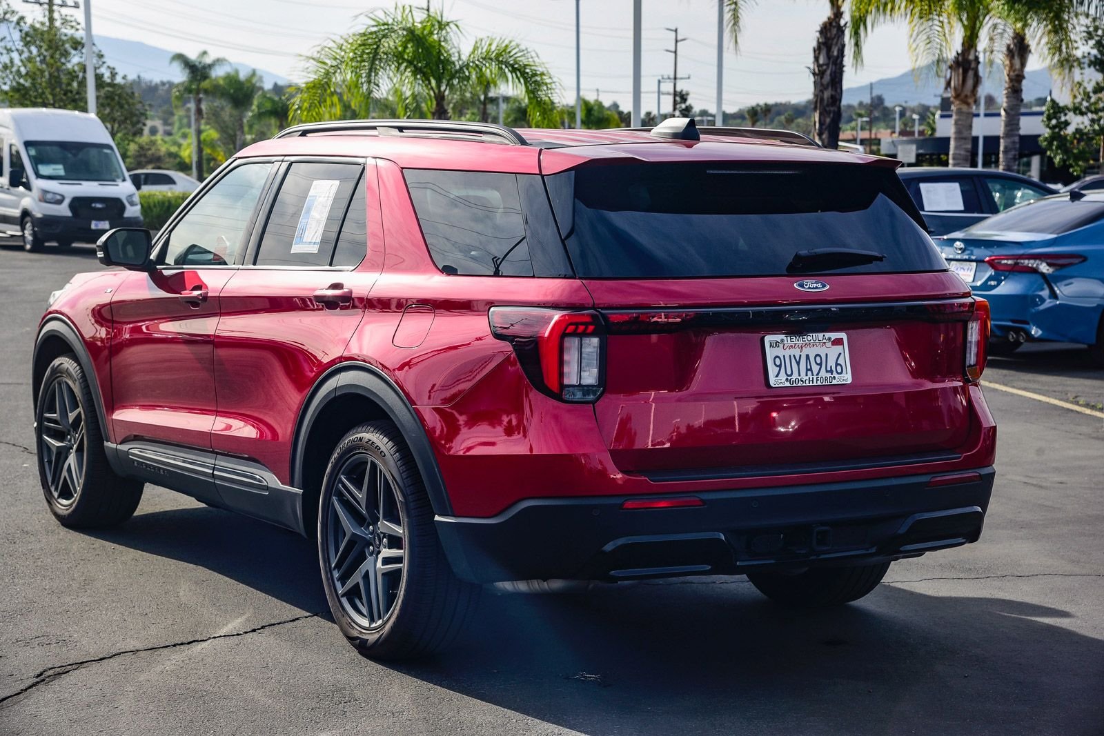 2025 Ford Explorer ST-LINE - Photo 6
