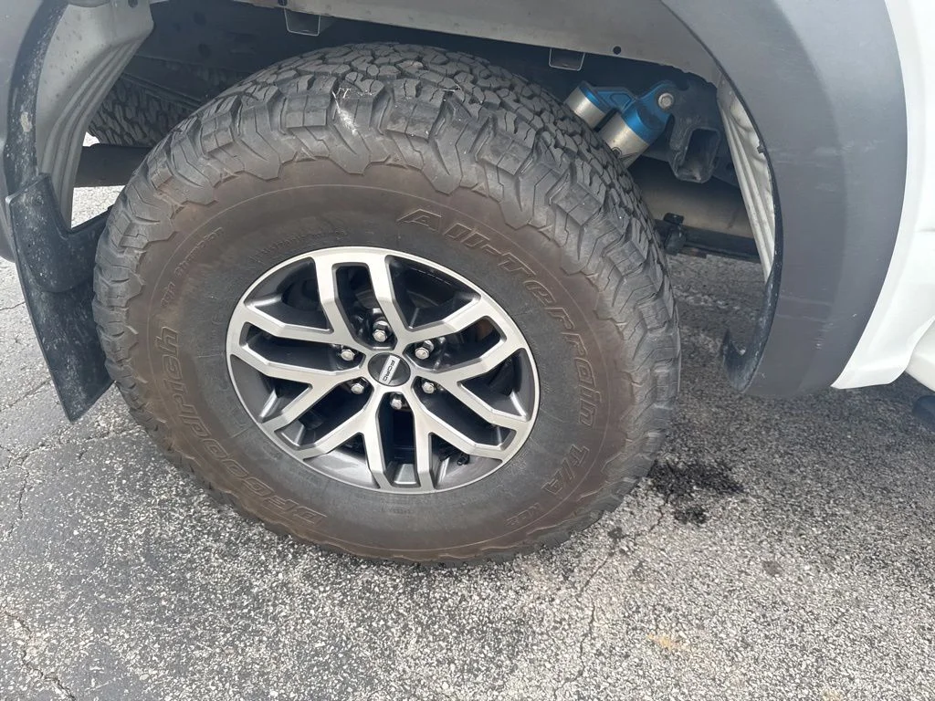 Used 2018 White Ford Raptor image 47