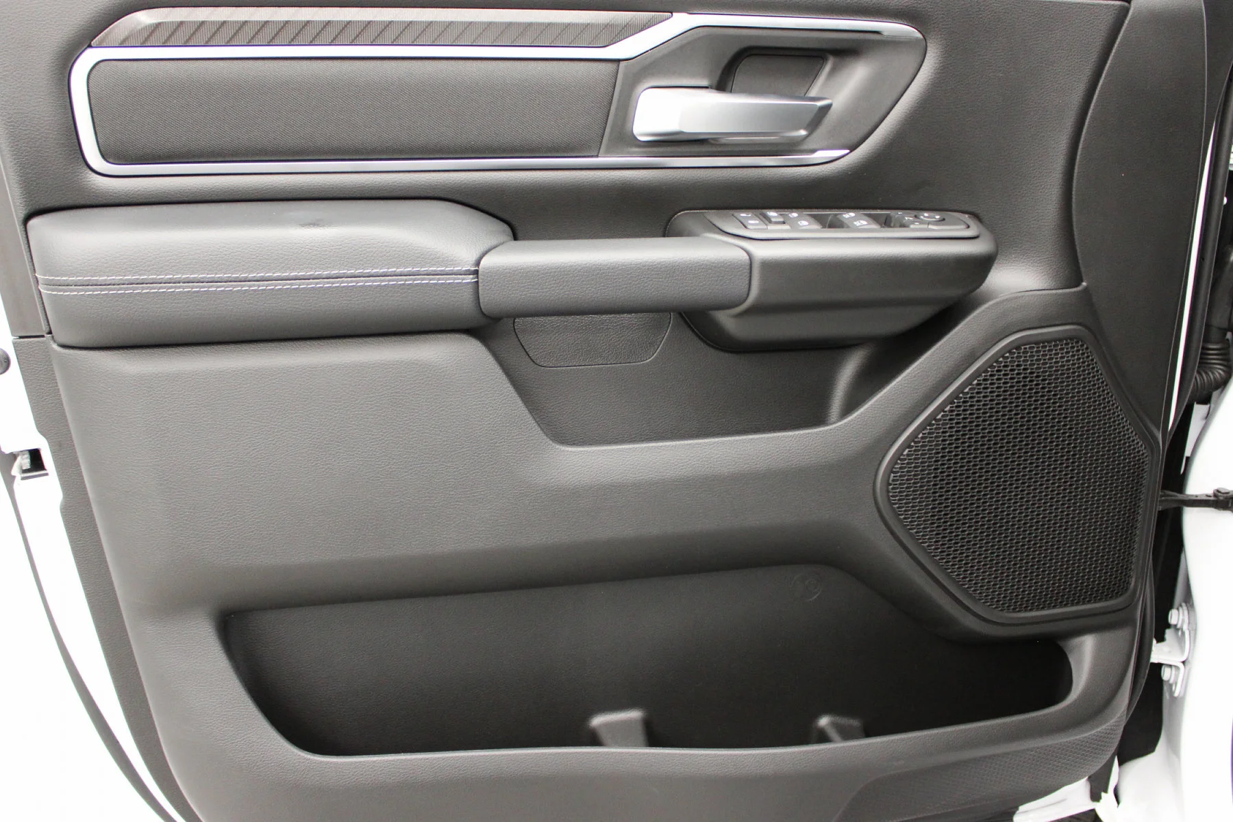 New 2026 Bright White Clearcoat RAM Big Horn image 20