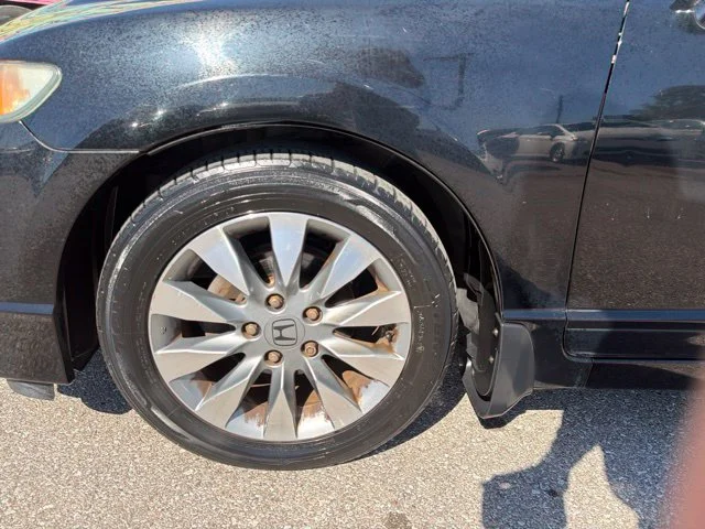 Used 2009 Black Honda EX-L image 33