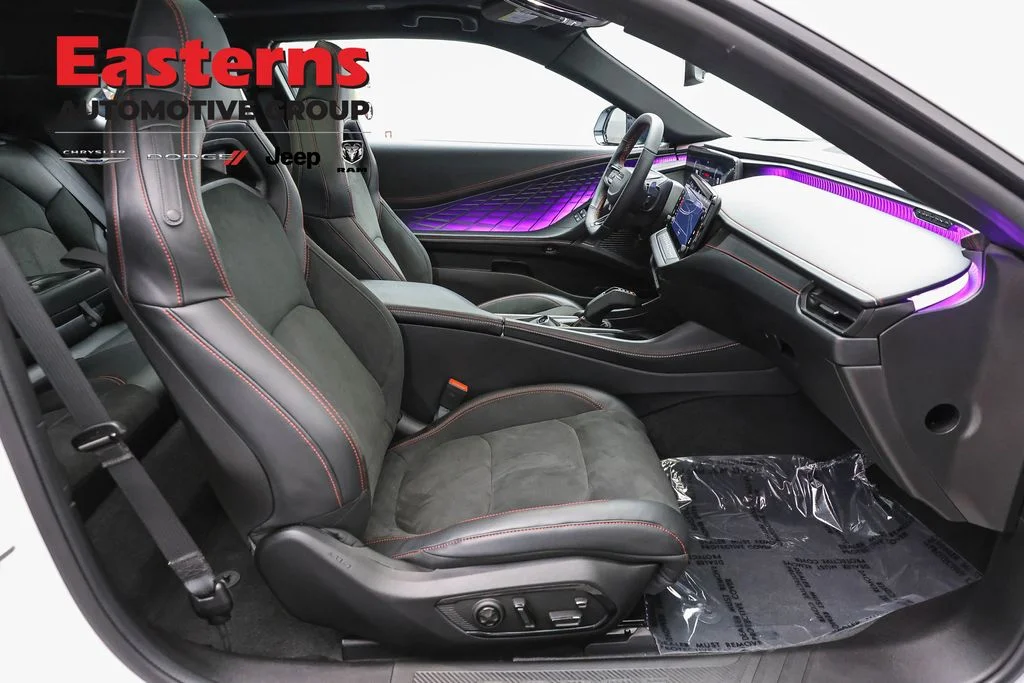 Certified Used 2024 White Dodge R/T Scat Pack image 21