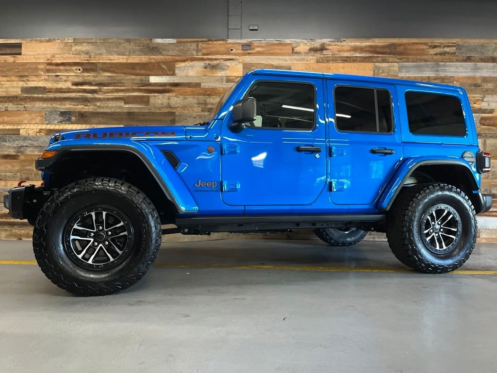 Used 2025 Blue Pearl Jeep Rubicon X image 32