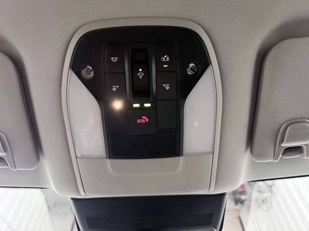 Certified Used 2023 Gray INFINITI LUXE image 21