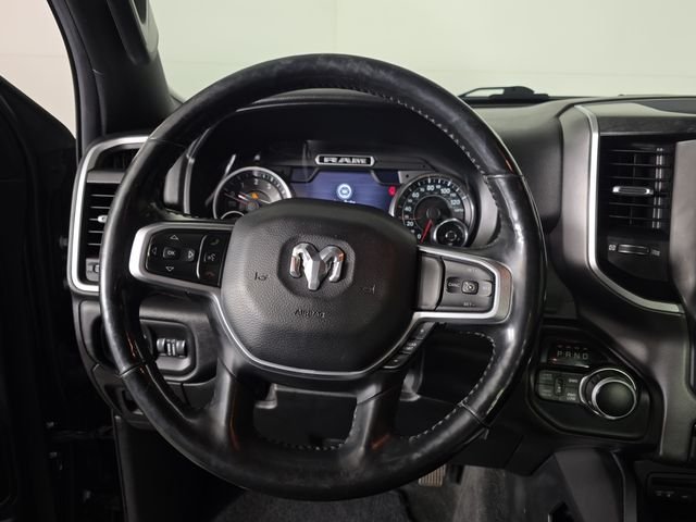 Used 2019 Diamond Black Ram Big Horn/Lone Star image 13