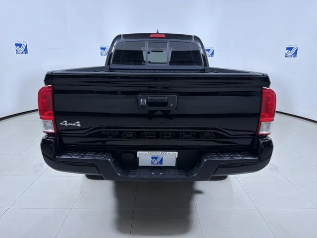 Used 2017 Black Toyota SR Access Cab image 17