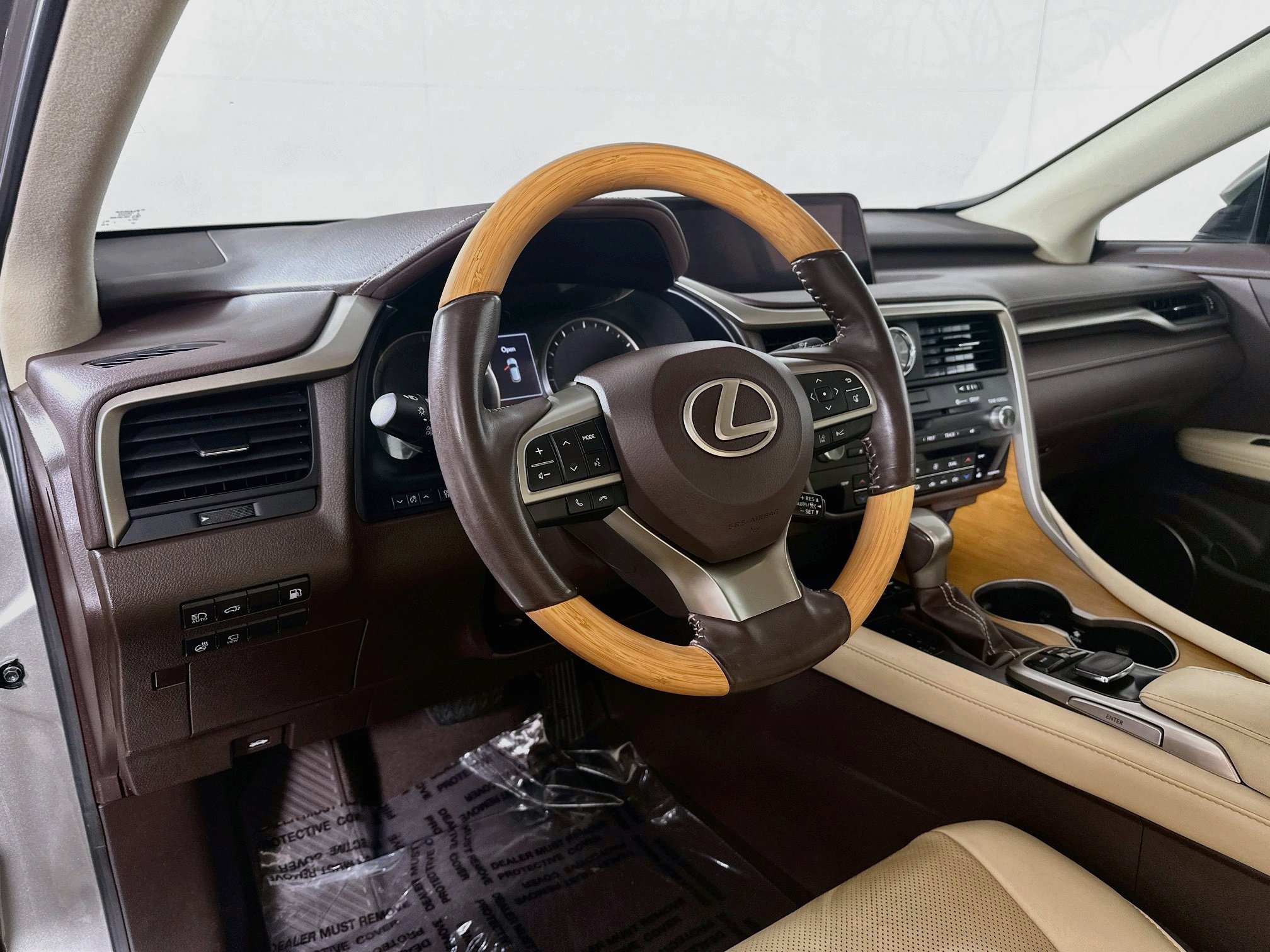 Used 2019 Atomic Silver Lexus 450h image 9
